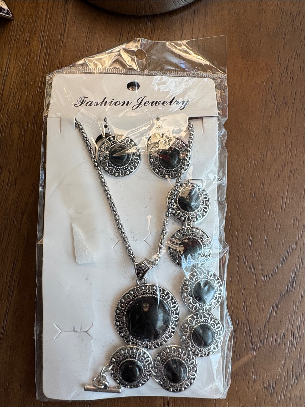 Fashion Jewelry Silver-Tone Black Stone Necklace and Earring Set